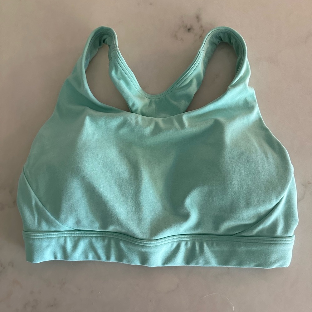 Athleta Ultimate Sports Bar D-DD